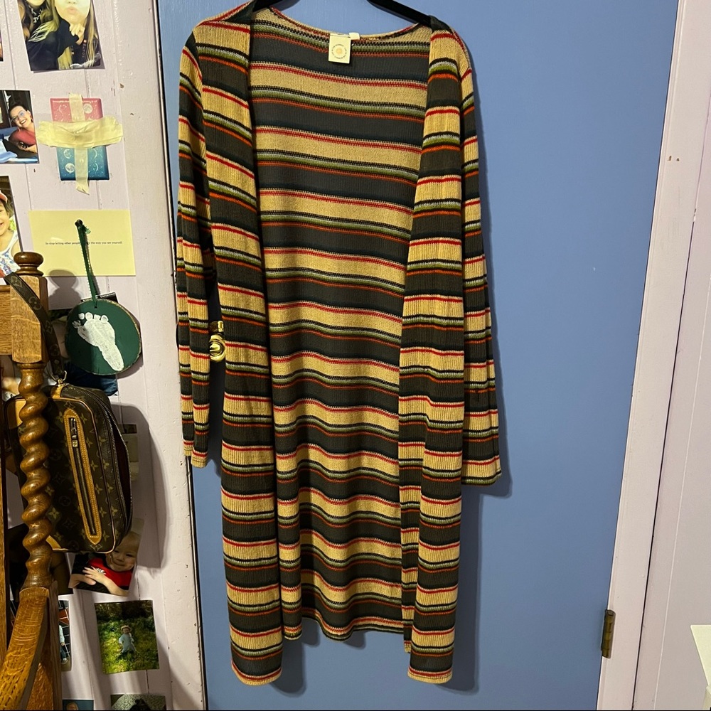 Long sweater cardigan striped